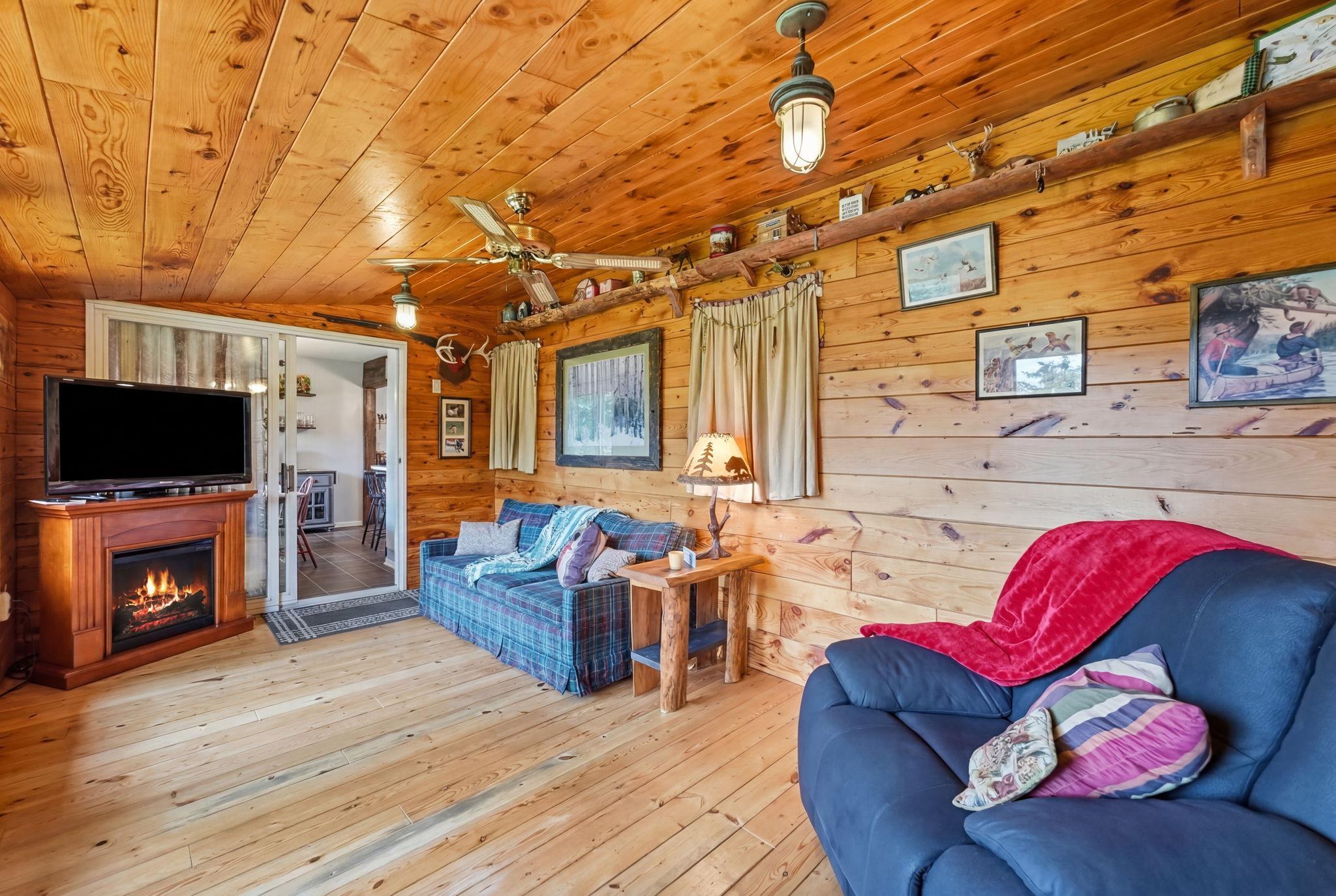 5110 15th Street NE