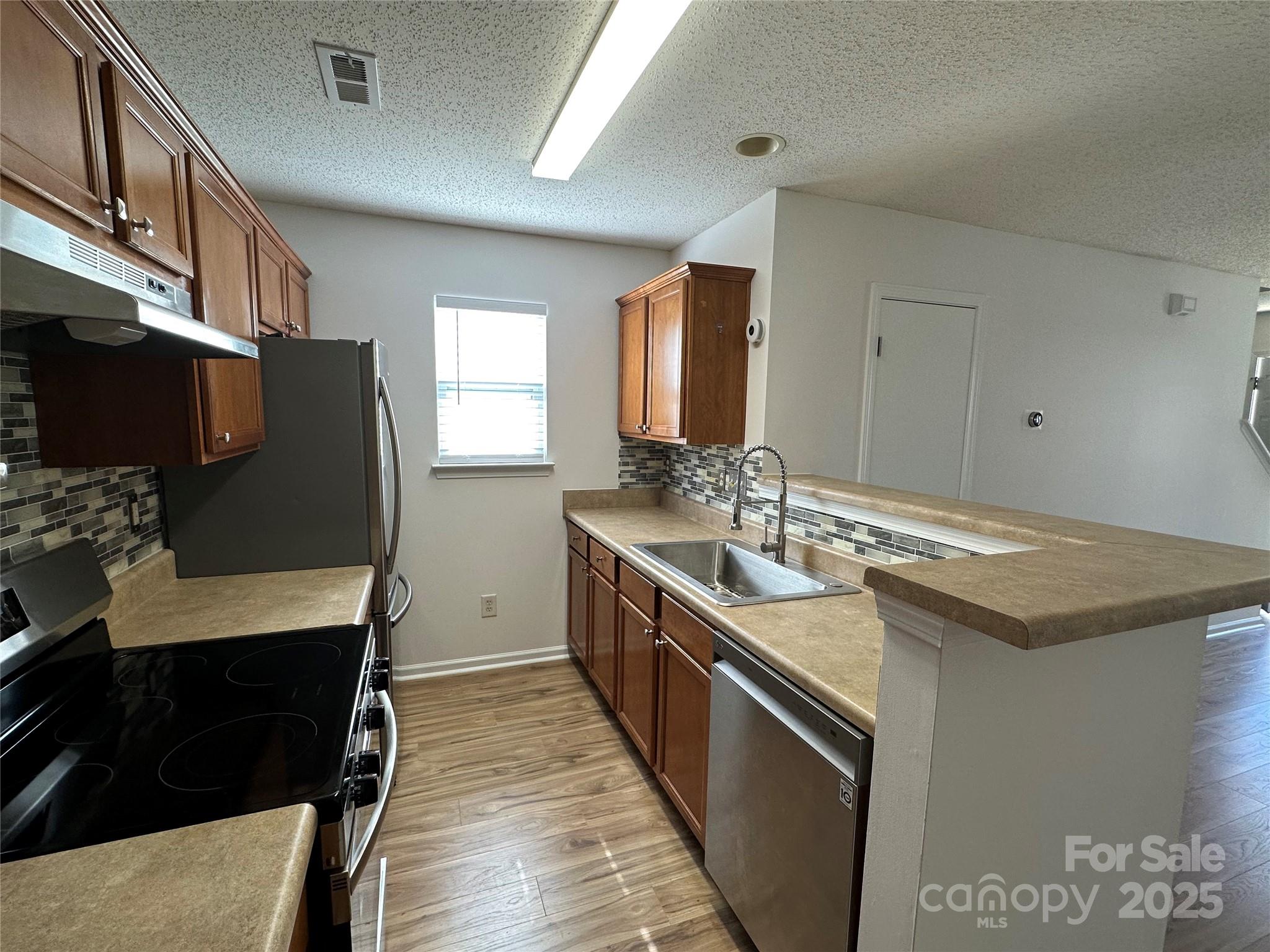 8829 Michaw Court