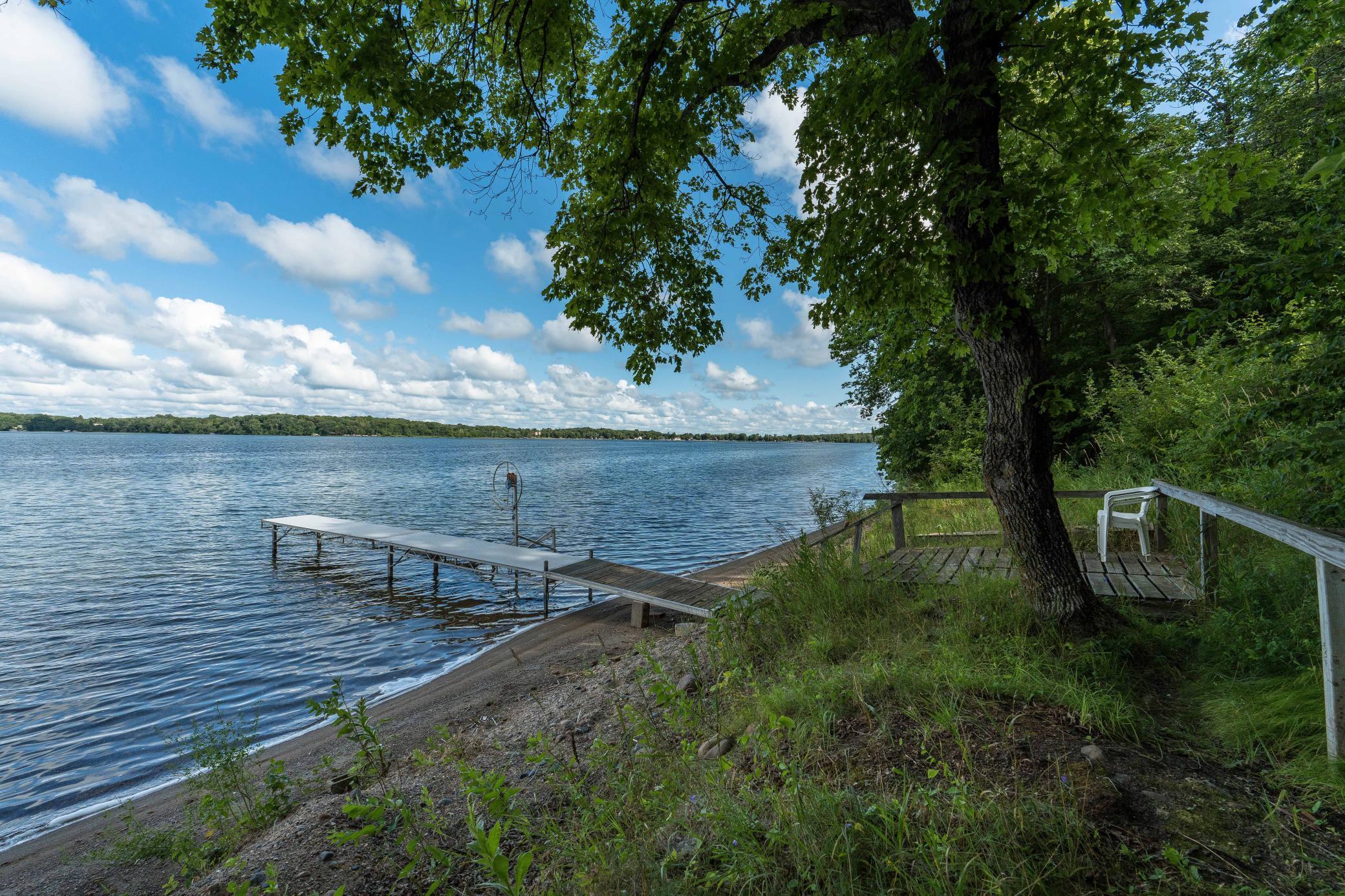 39060 Peninsula Lane