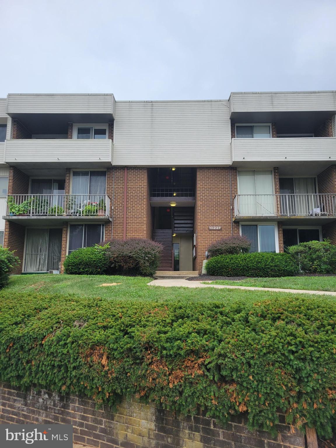 10239 Prince Place 26-104
