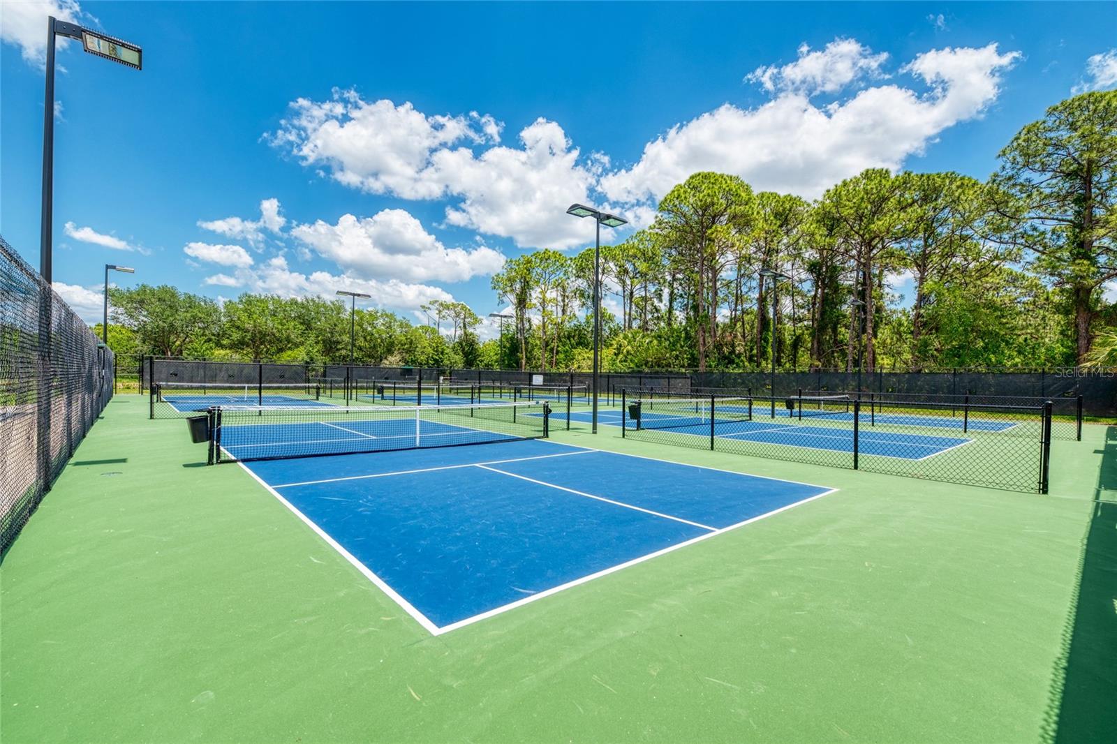 2669 Wax Myrtle Court
