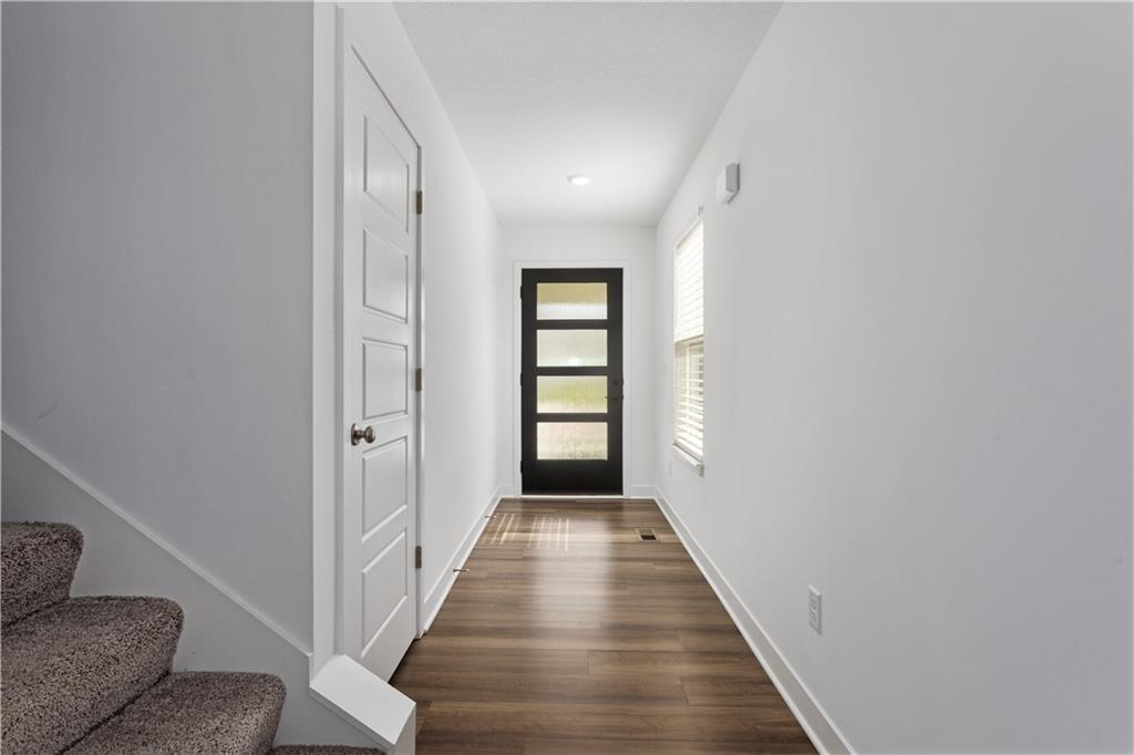 27600 E Red Fox Street