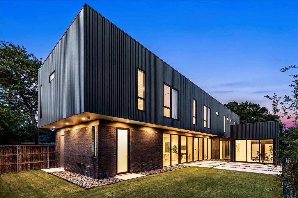 Architectural Gem Near Henderson Designed by an award-winning architect, this striking residence showcases
architectural significance through its refined materials, exceptional craftsmanship, and masterful use of natural light.
Expanses of glass dissolve the boundaries between indoors and out, while clean lines and purposeful spaces reinforce a
minimalist design ethos. The gourmet kitchen impresses with jumbo quartz waterfall countertops, custom cabinetry,
and top-of-the-line appliances—perfect for both everyday living and entertaining. A private yard, generously sized and
pool-ready, provides the ultimate setting for a serene urban oasis. Located just steps from all the exciting new
development along Henderson, this home offers the rare combination of thoughtful design and walkable city living.
Don’t miss your chance to own a true modern masterpiece.