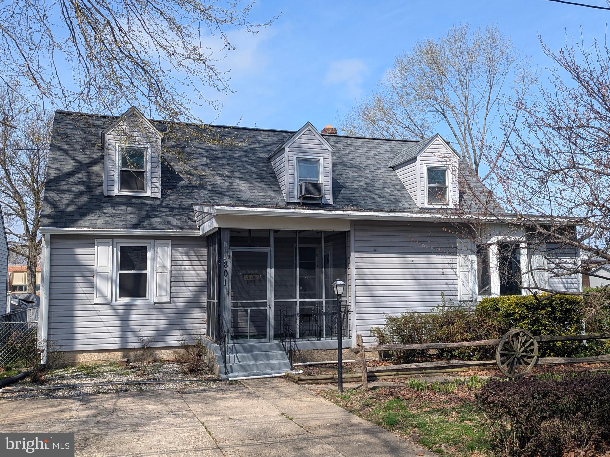 801 Lafayette Street