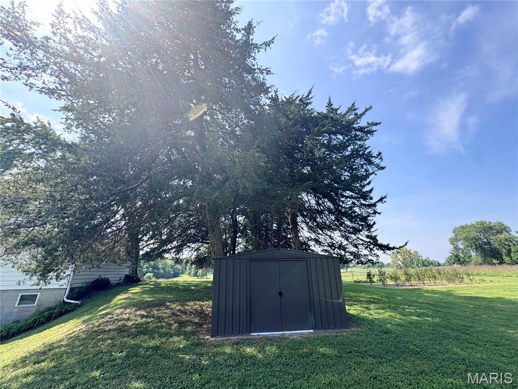 12492 New London Gravel