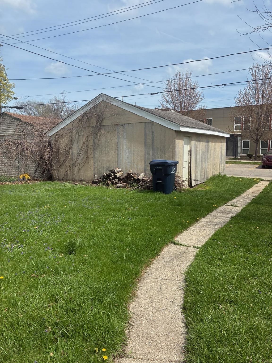 3872 N 36th Street