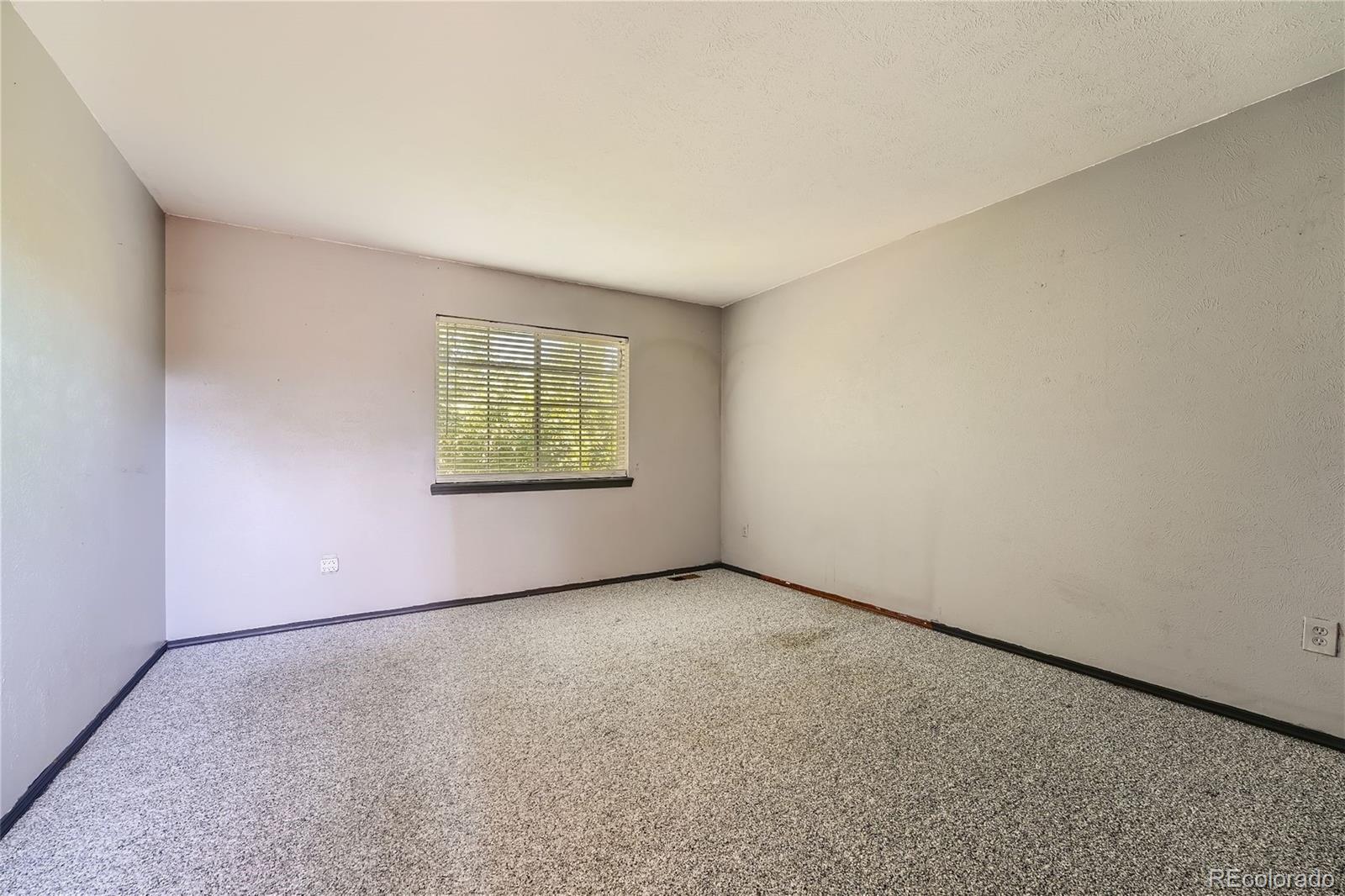 7979 S Jasmine Circle