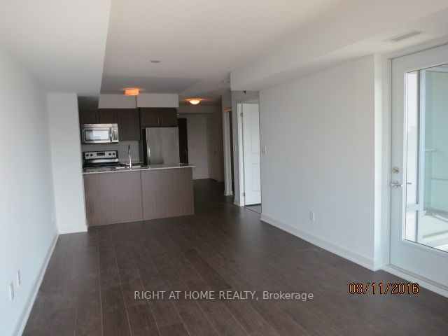185 Bonis Ave 1007