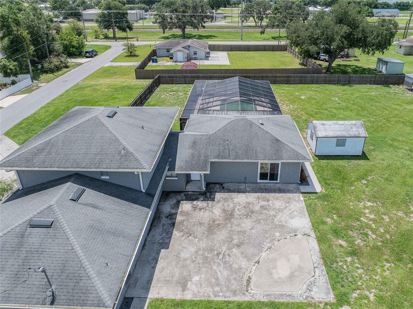 252 W Brookins Avenue