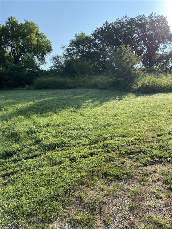 3737 N Brighton Avenue