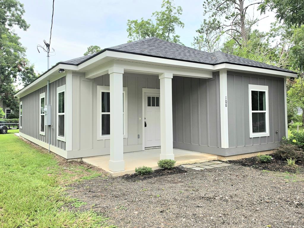 This brand-new construction exudes modern elegance and comfort with its open floor plan, perfect for both entertaining and everyday living. Step inside to discover LVP flooring that seamlessly ties together each inviting space. The heart of this home boasts a kitchen featuring granite countertops that provide ample space for culinary adventures. With three spacious bedrooms and two custom baths, this home is thoughtfully designed for relaxation. The primary bedroom is your sanctuary, offering an abundance of natural light and room to unwind.  High ceilings add to the sense of openness throughout the home. Step outside onto the porch or patio—ideal spots for enjoying breezy Southern evenings or morning coffee or tea. Whether you're hosting a summer barbecue or simply soaking up the sun, these outdoor spaces are sure to delight. Located in Thomasville, this property offers a blend of contemporary style with classic Southern charm. Don't miss your opportunity to make this beautiful house your forever home!