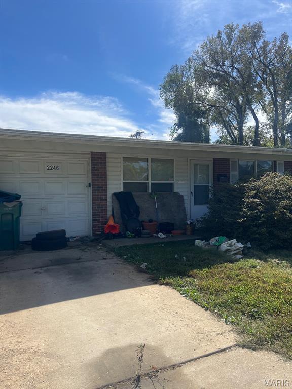 2246 Hudson Road