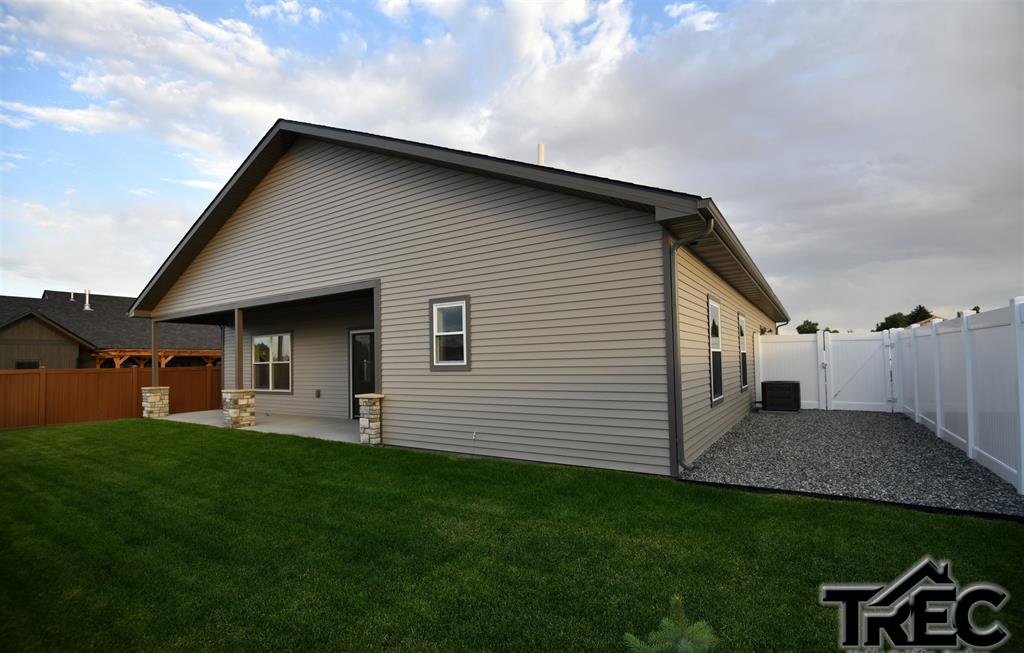 295 Cullman Dr