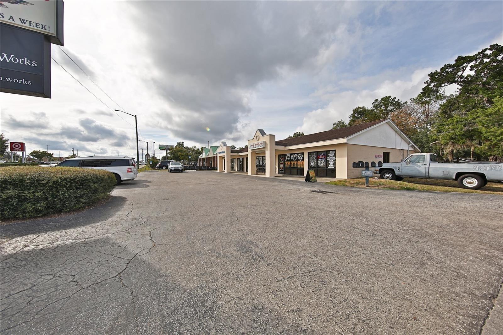 1905 SW College Road 1