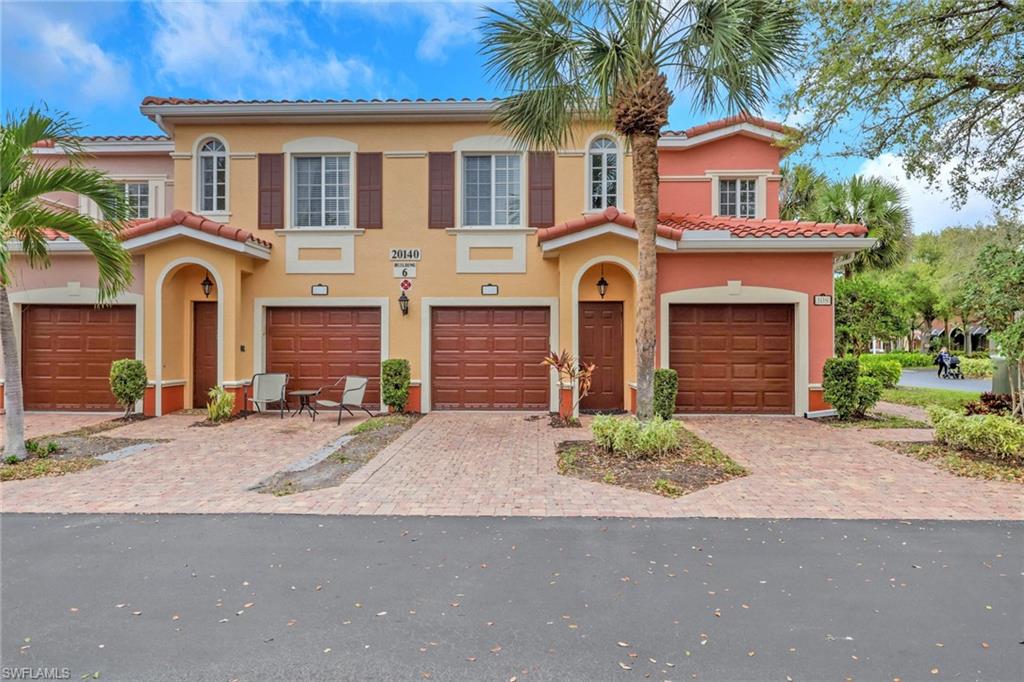 20140 Estero Gardens Cir 208