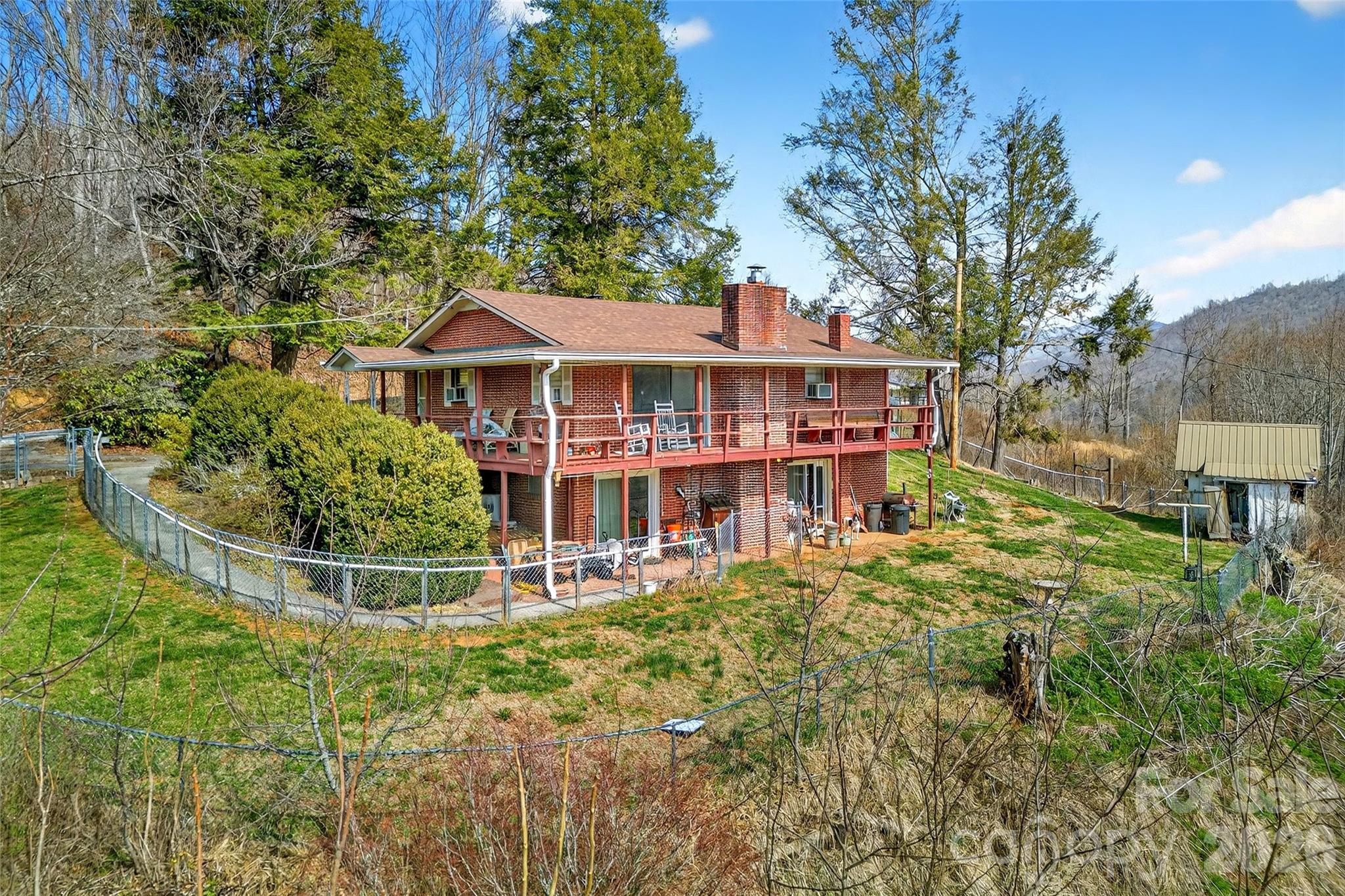 1306 Fork Mountain Road