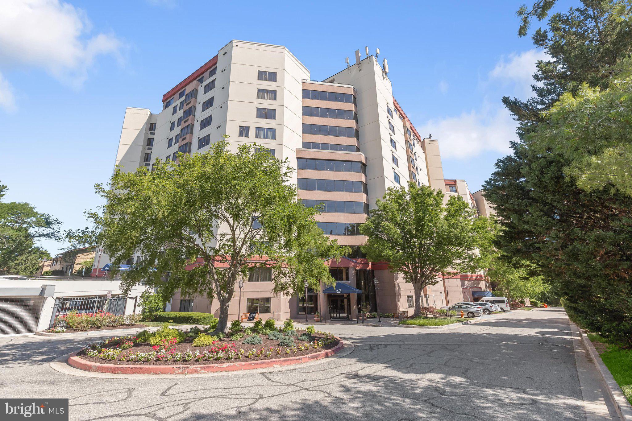10001 Windstream Drive 404