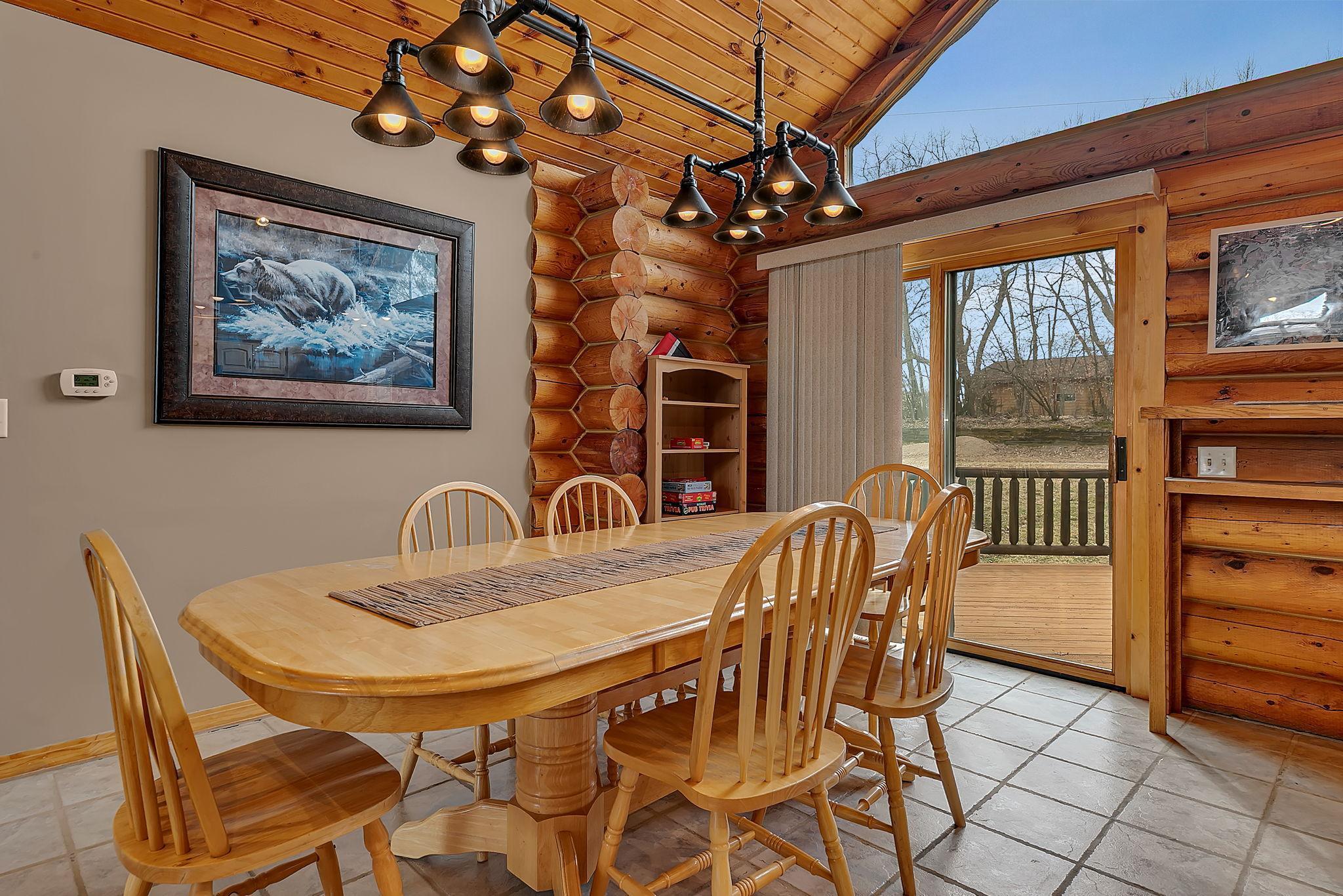 20368 Edgehill Circle