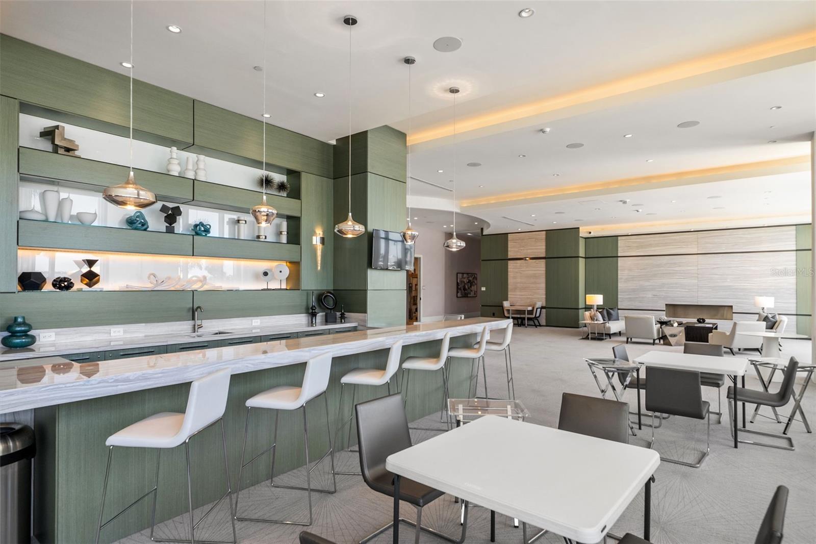 1155 N Gulfstream Avenue 802