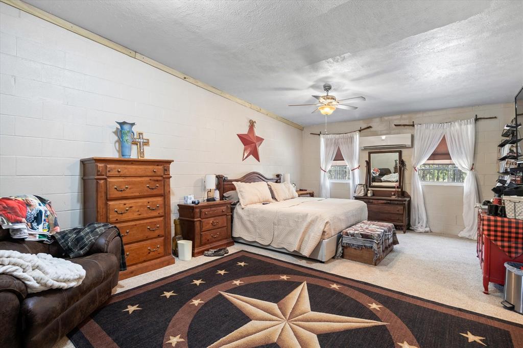 707 County Road 525