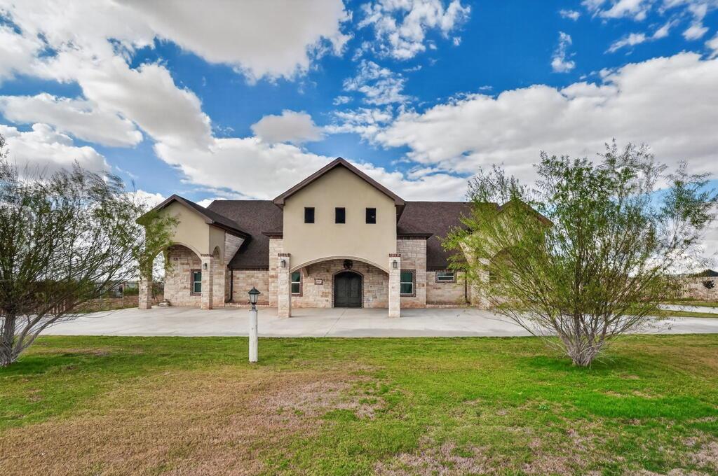 4401 E County Rd 63
