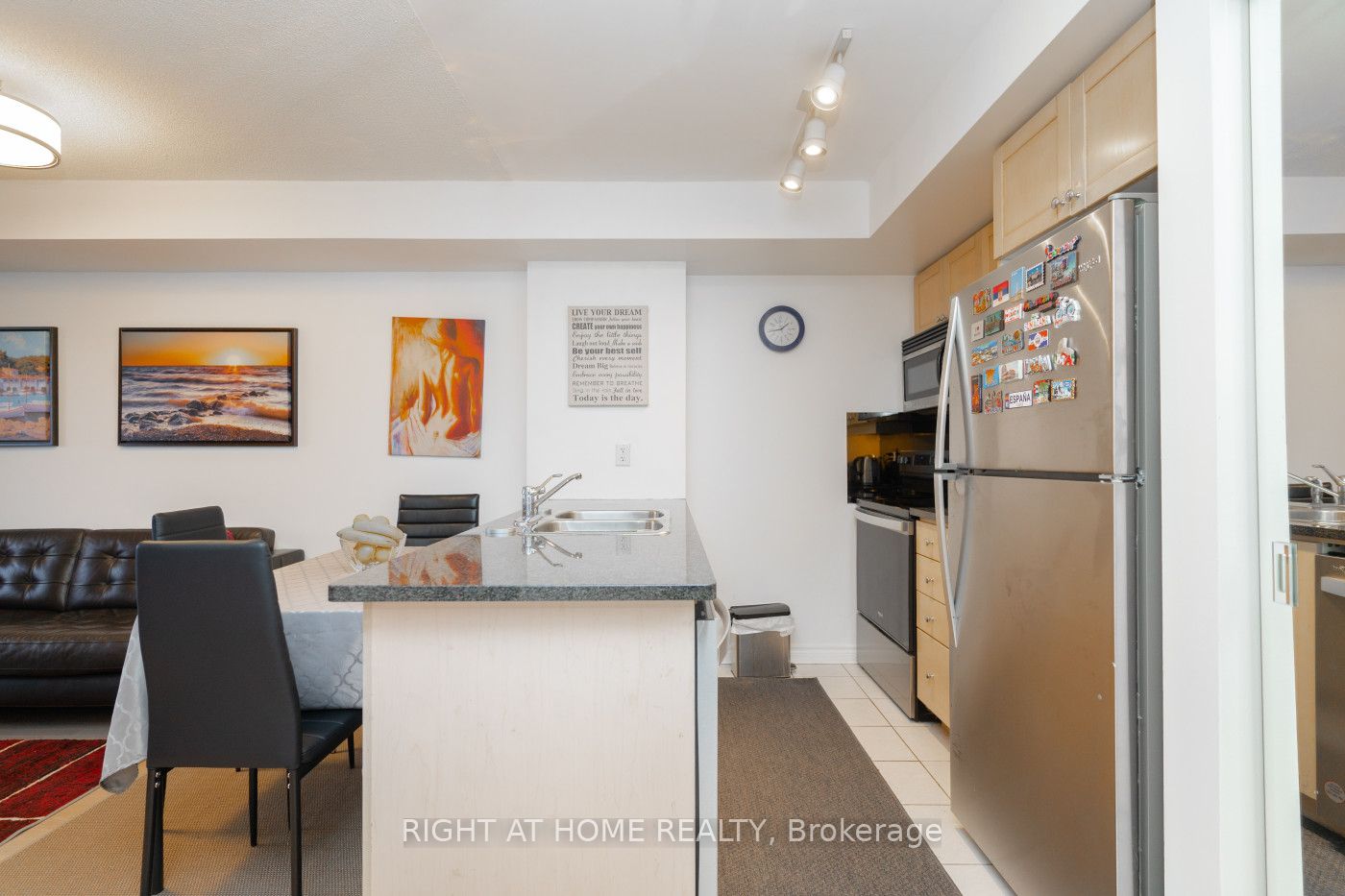 70 High Park Ave 1504