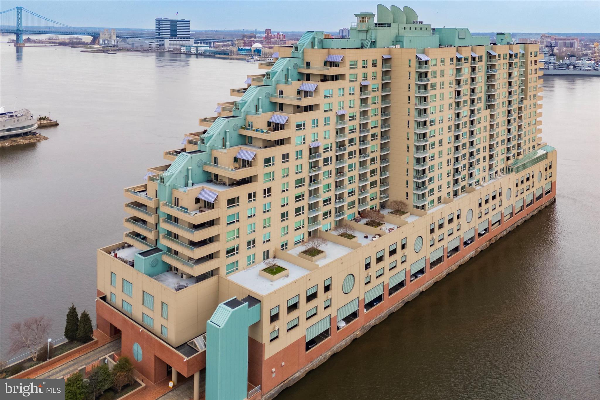 717 S Chris Columbus Boulevard 802