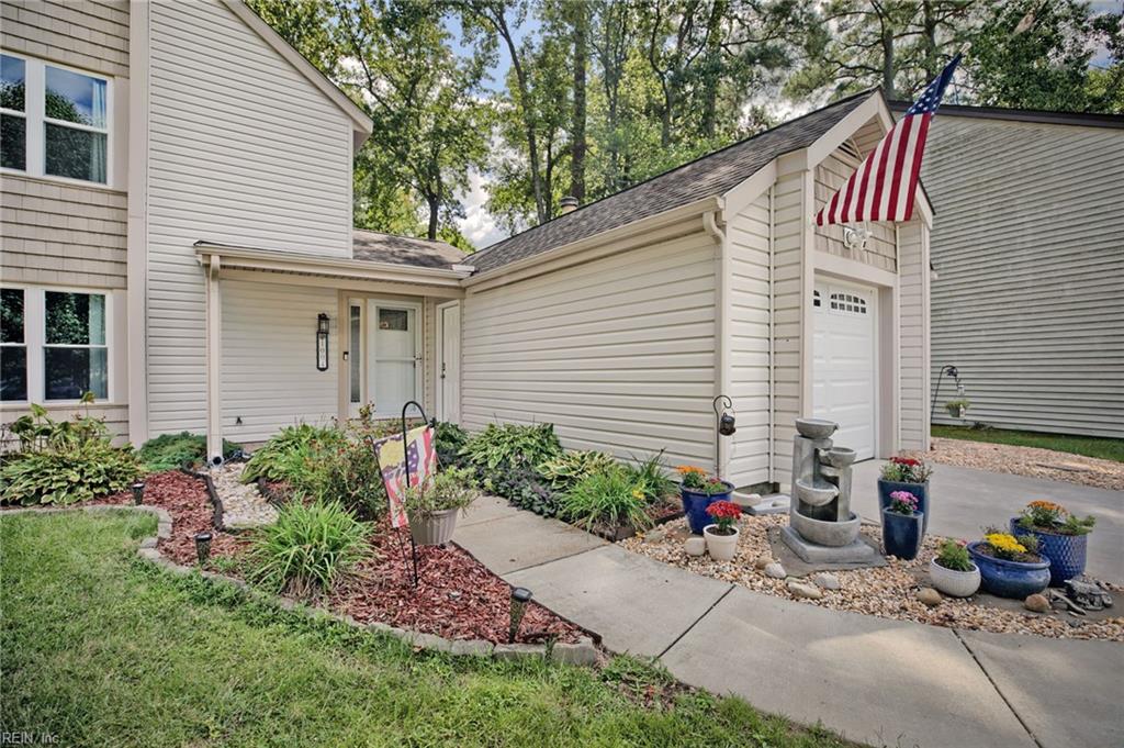 1004 Myrtle Court
