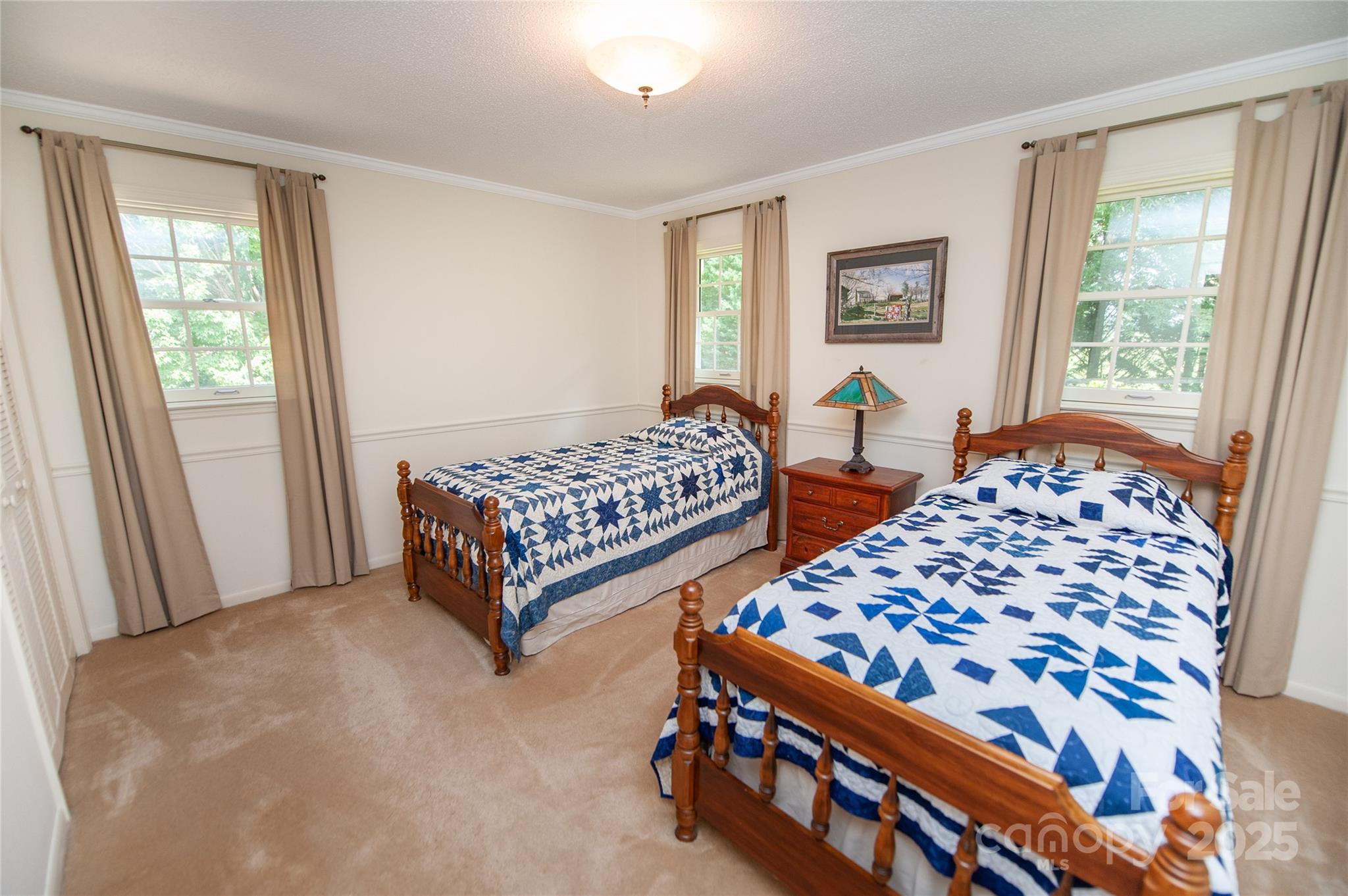 312 Lister Road