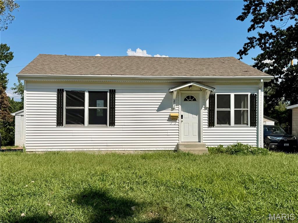 212 La Motte Lane