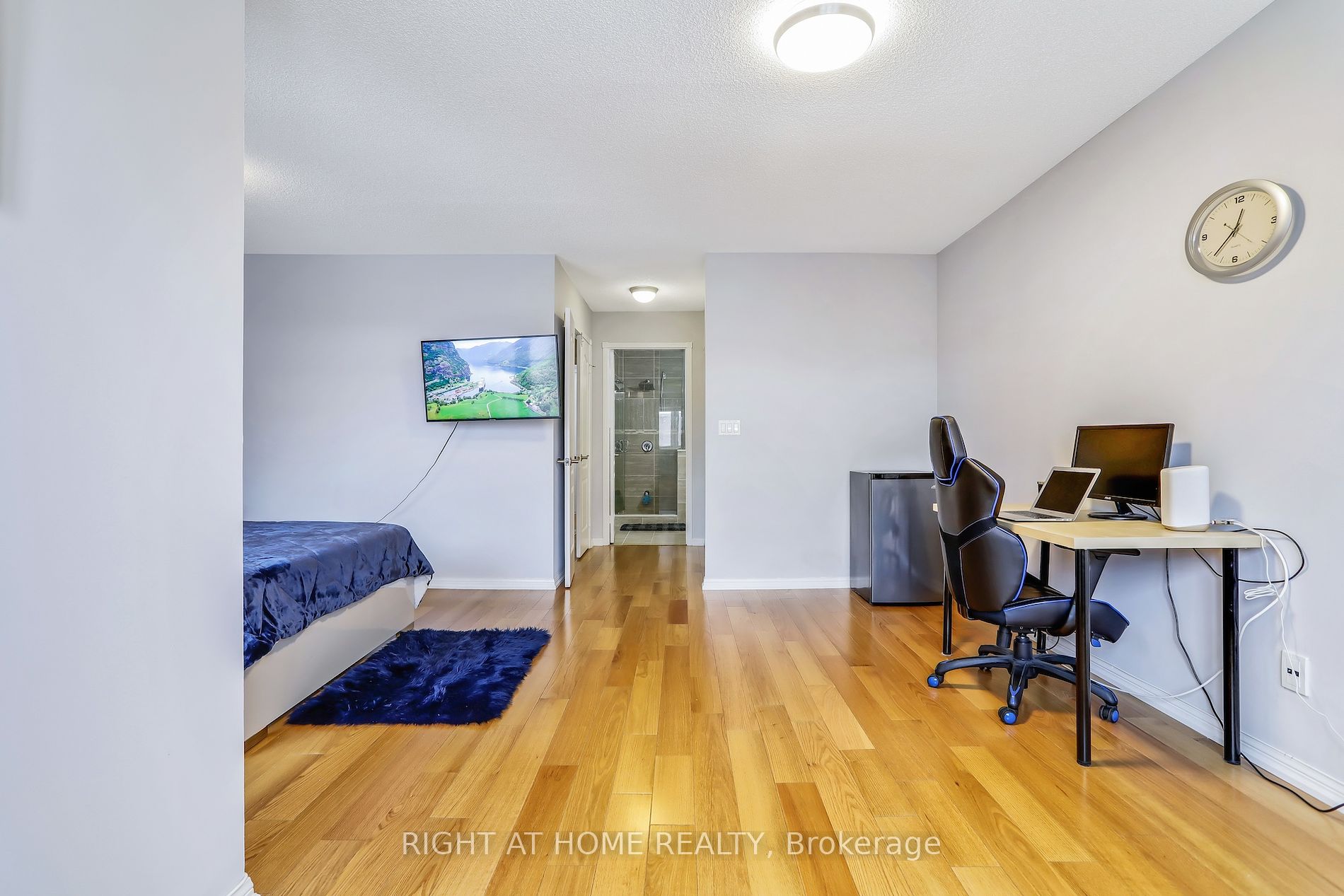 1881 Mcnicoll Ave 105