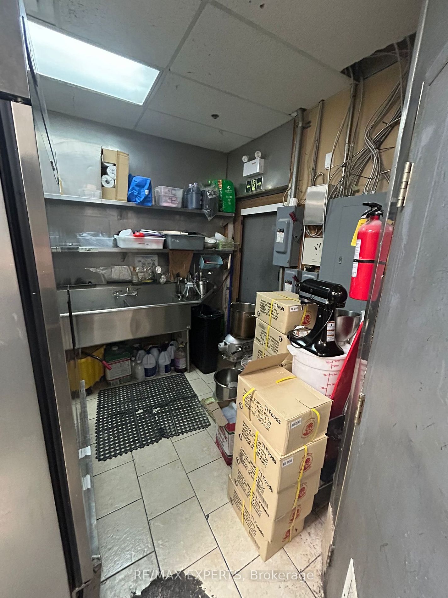 3175 Rutherford Rd 70