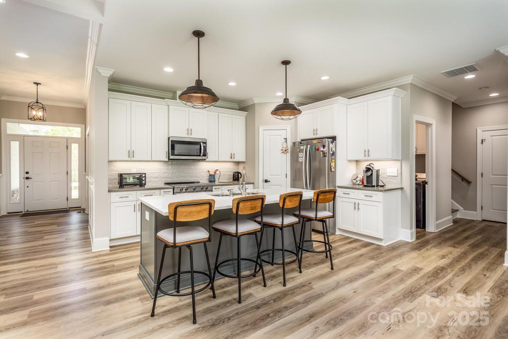 4594 N Wynswept Drive