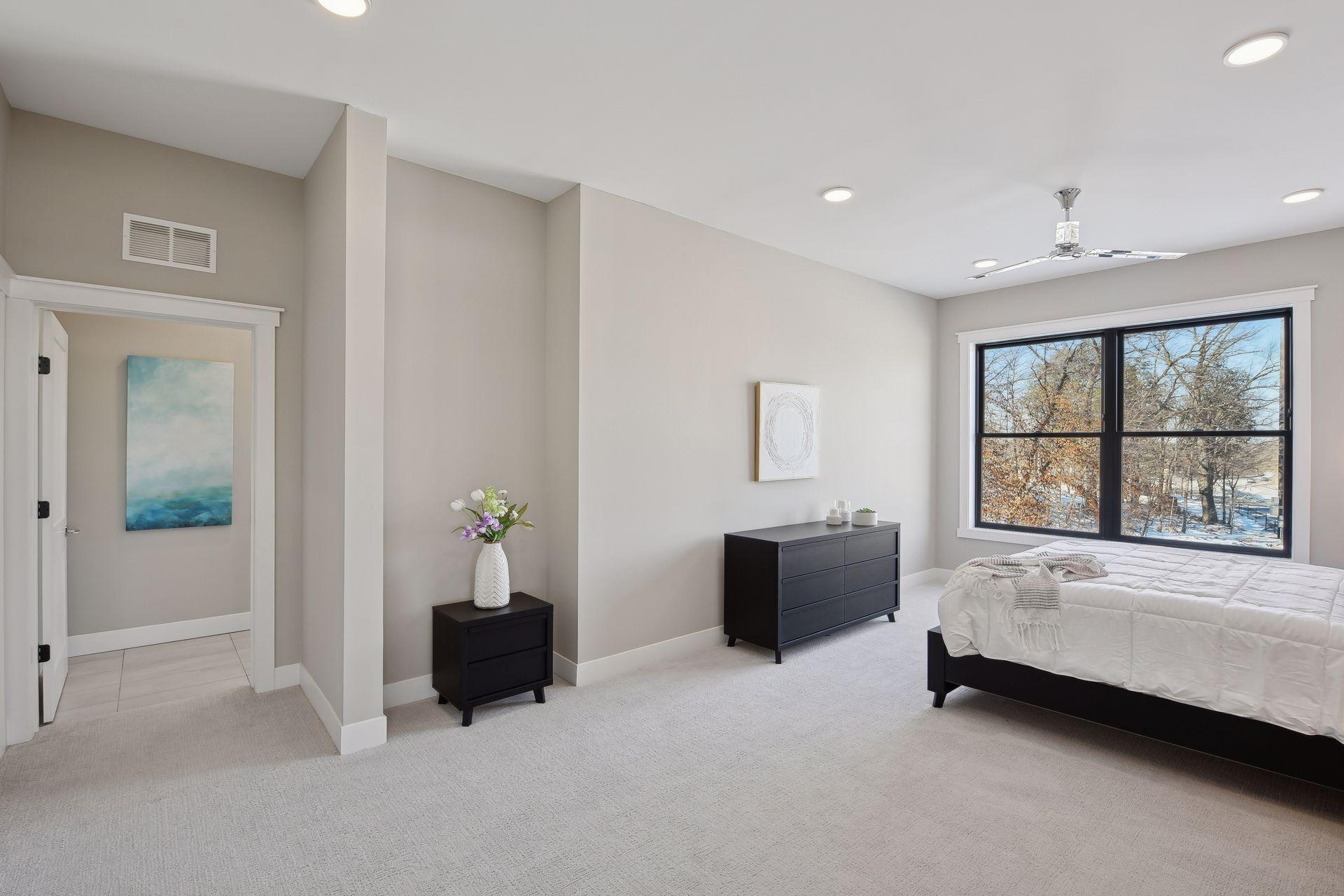 5734 Shady Oak Road S 12