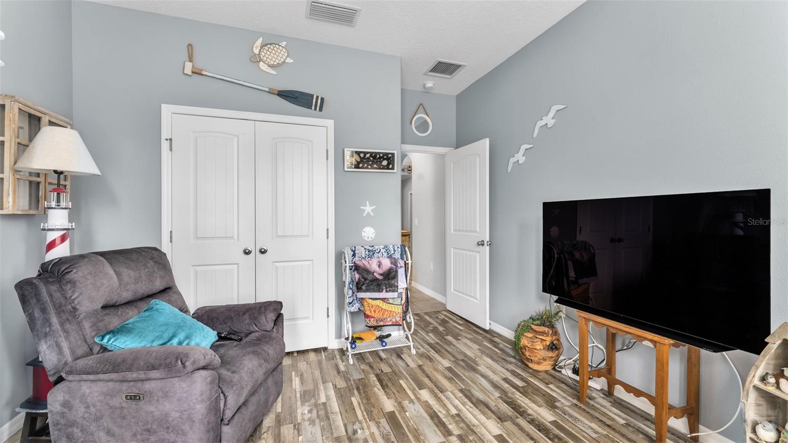 2253 Bella Luna Circle