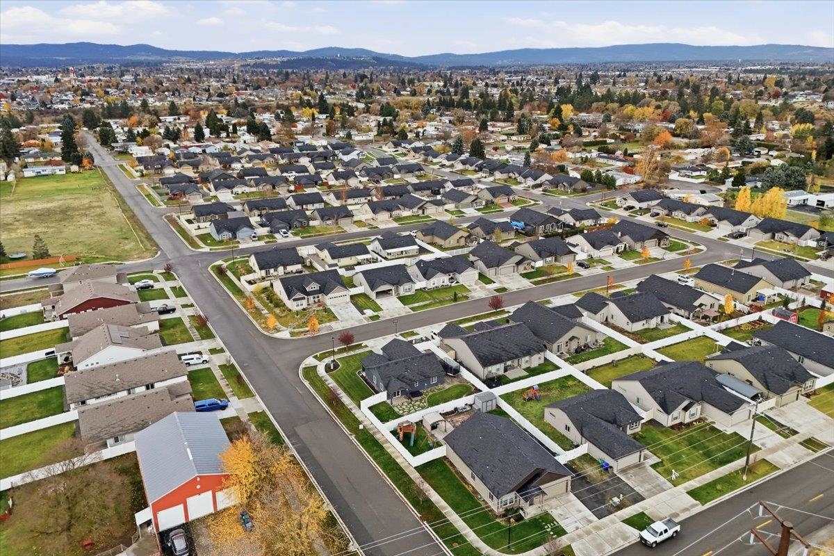 19029 E Frederick Ave