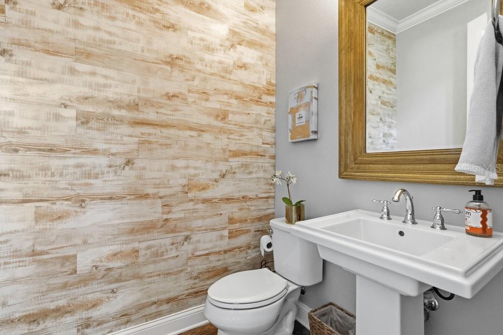 10836 Royal Cypress Way