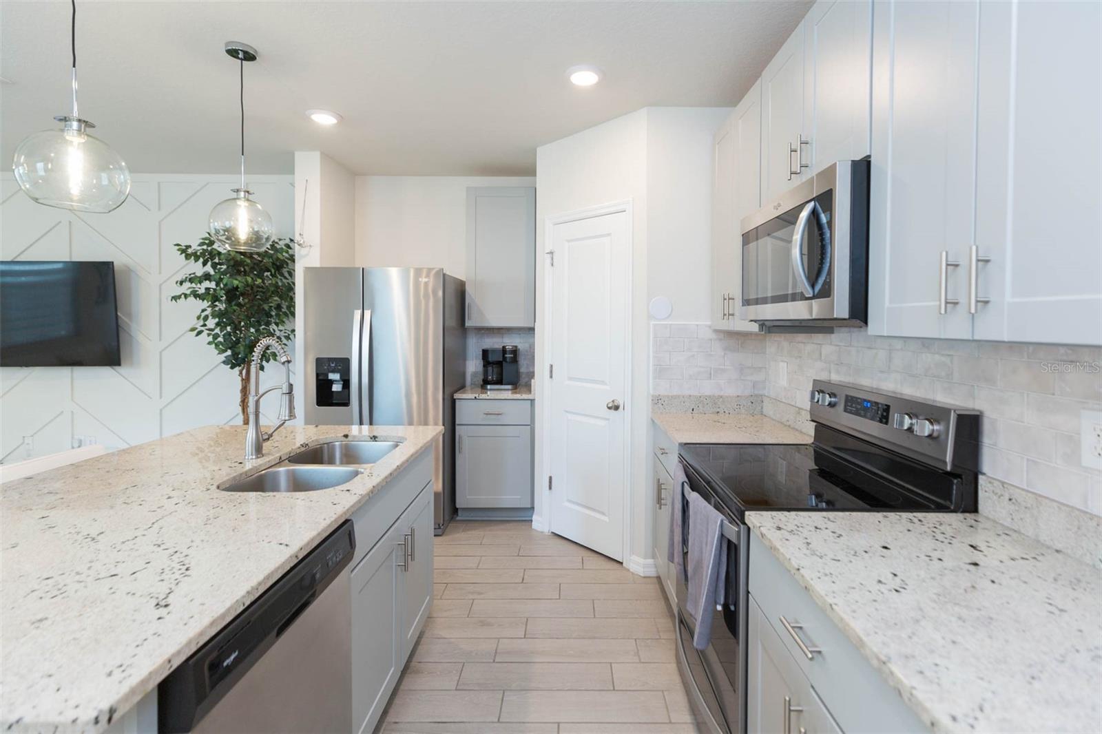 2760 Emory Sound Place