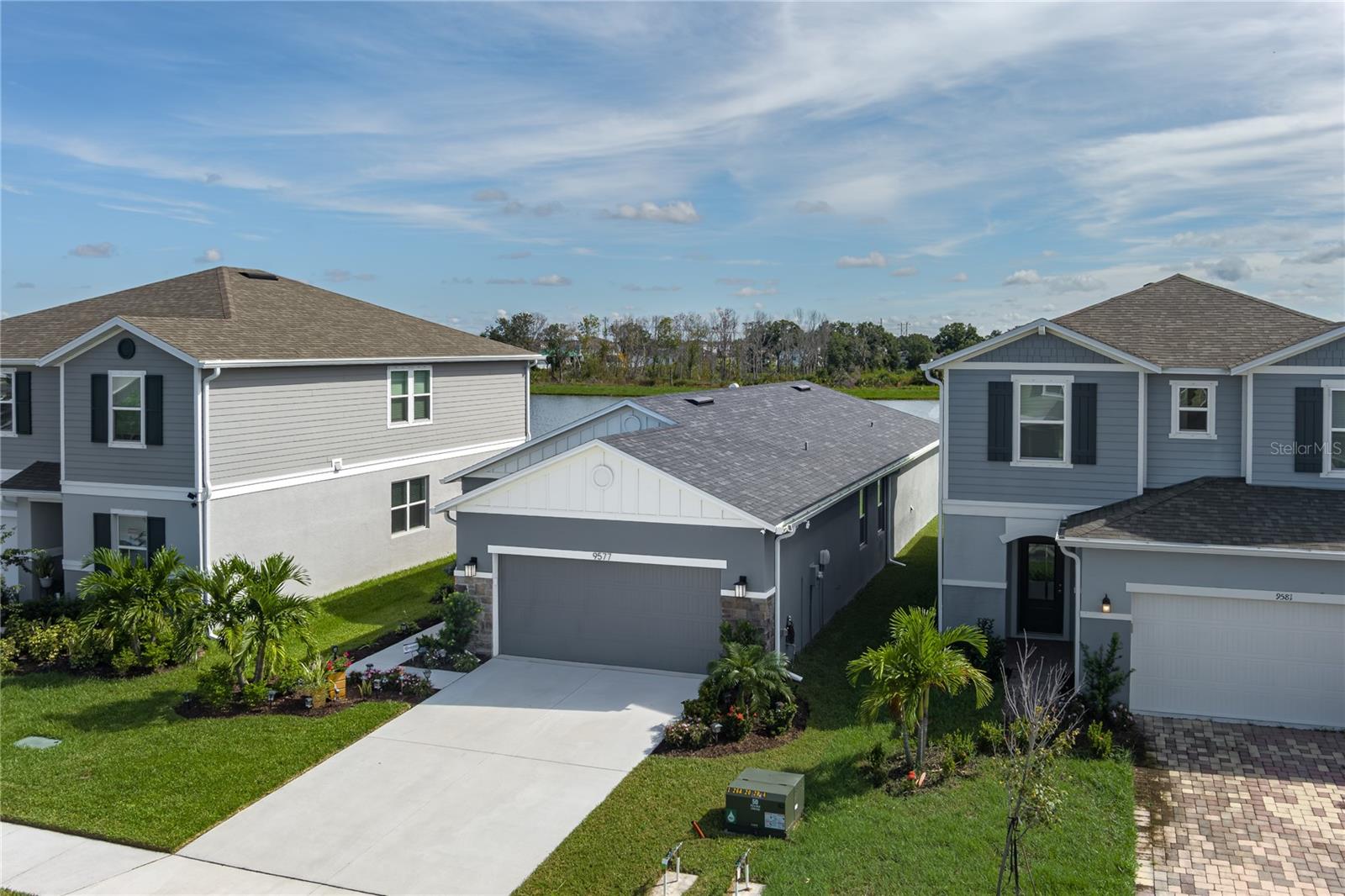 9577 Sandy Bluffs Circle