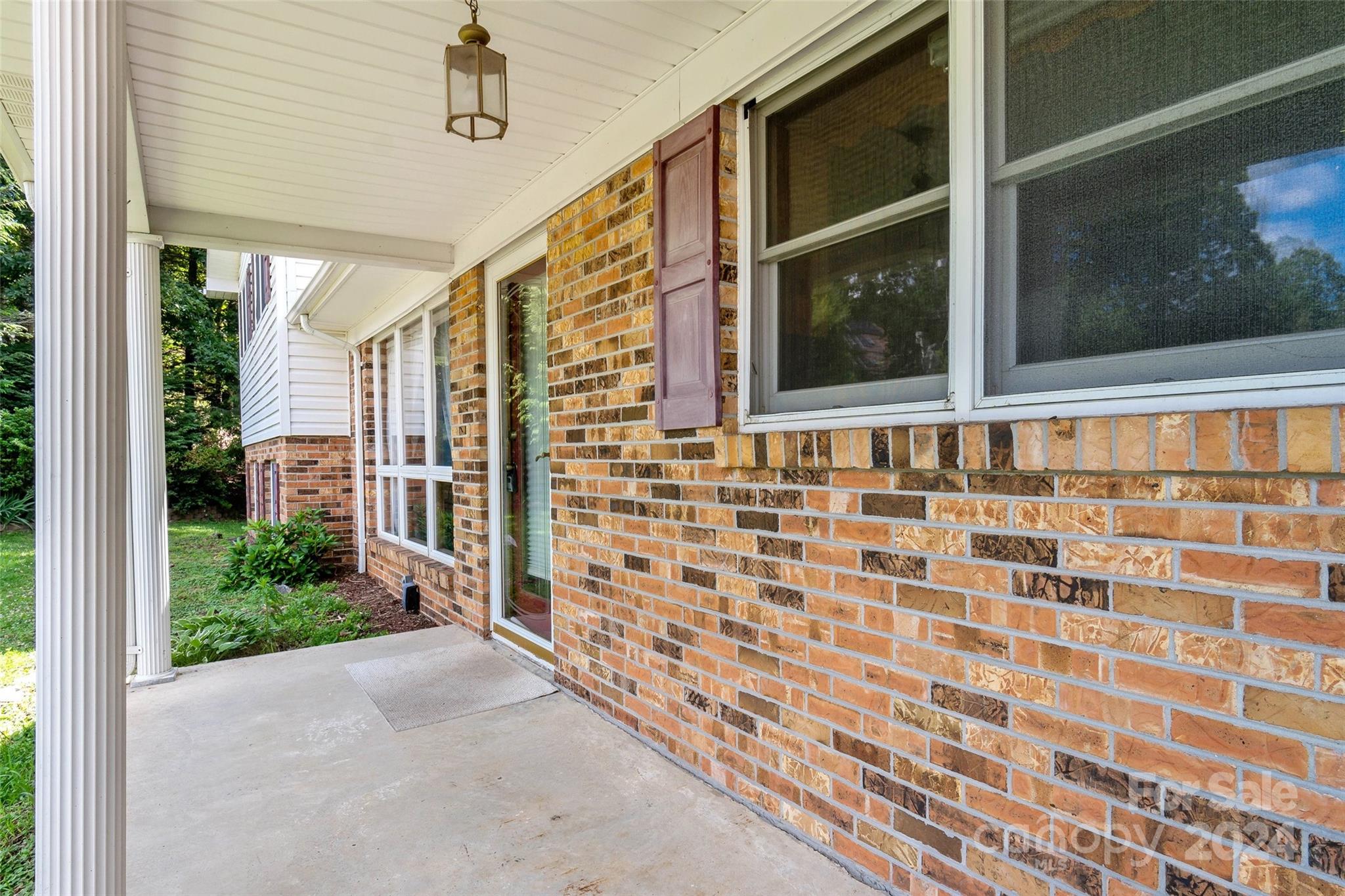 560 Carters Ridge Road