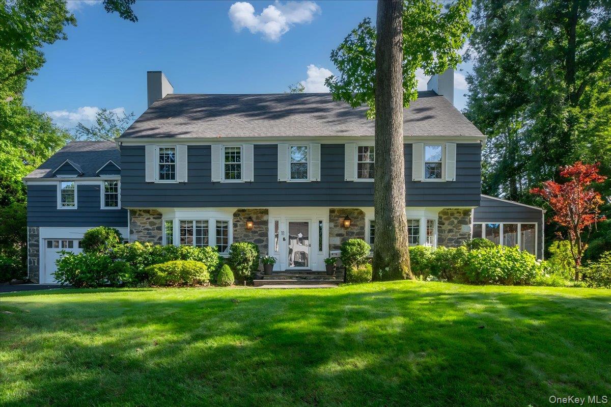 11 South Drive