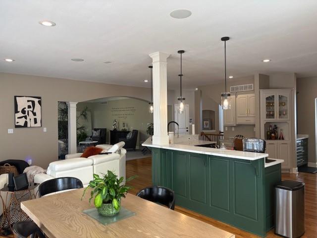 2807 SW Summer Creek Court