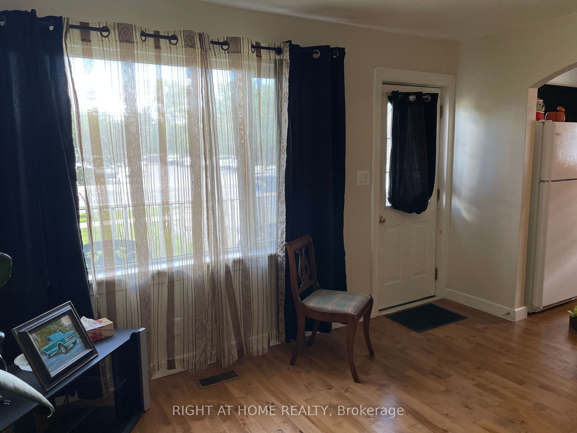 170 N Main St