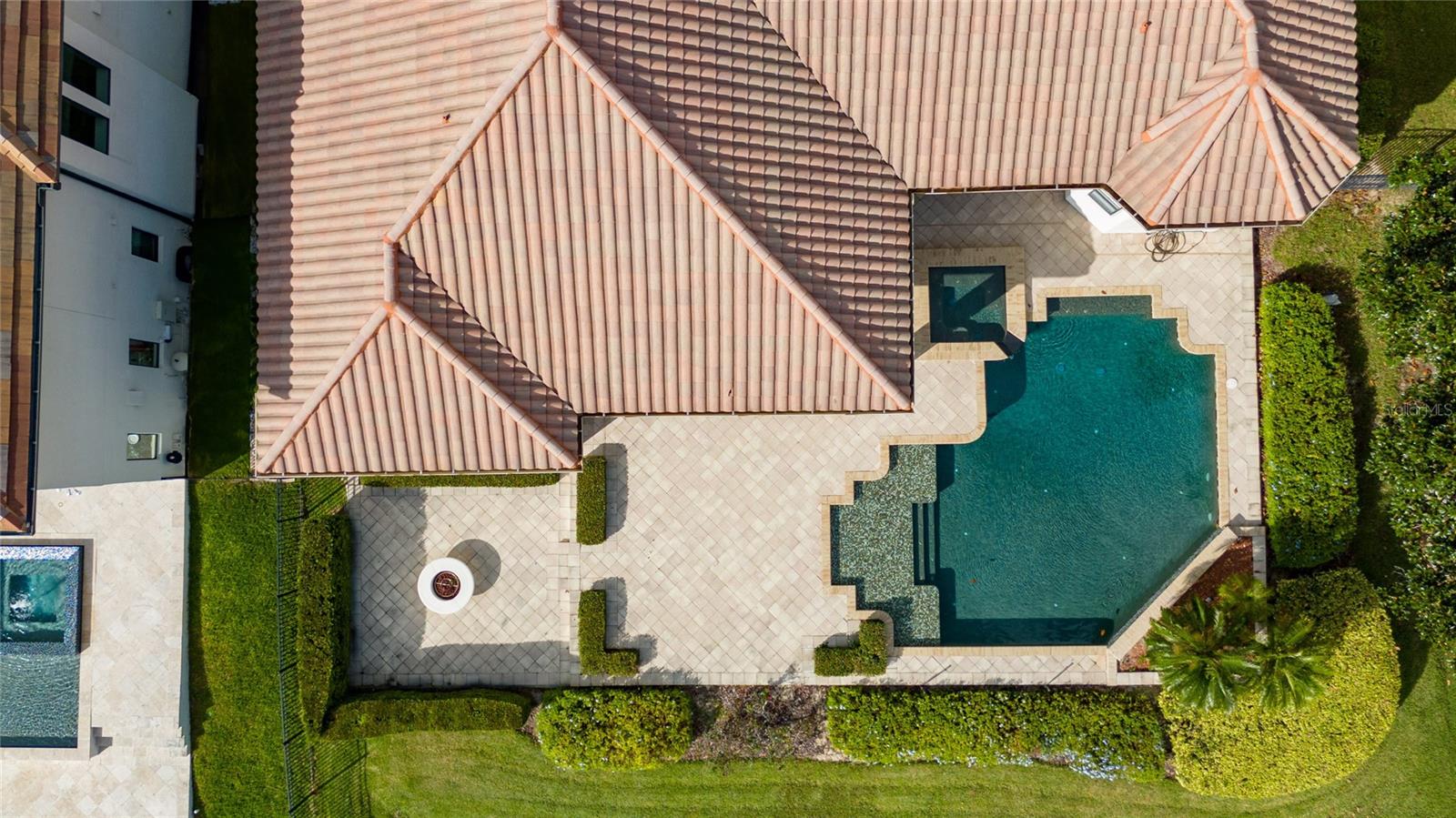 14616 Avenue Of The Rushes