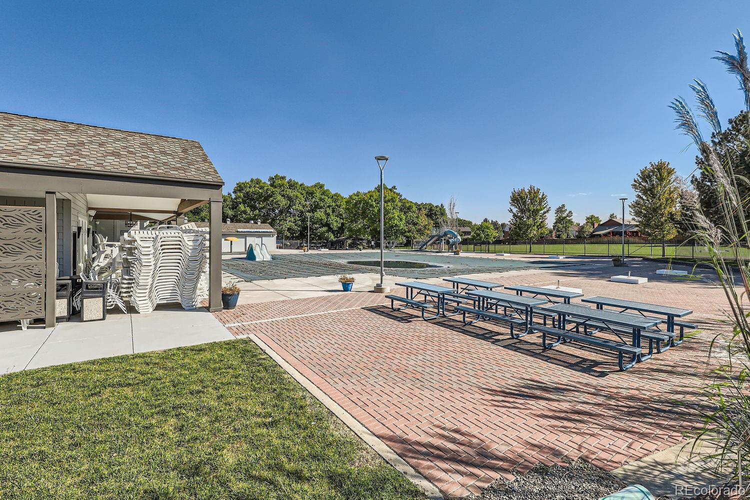 11939 E Lake Court