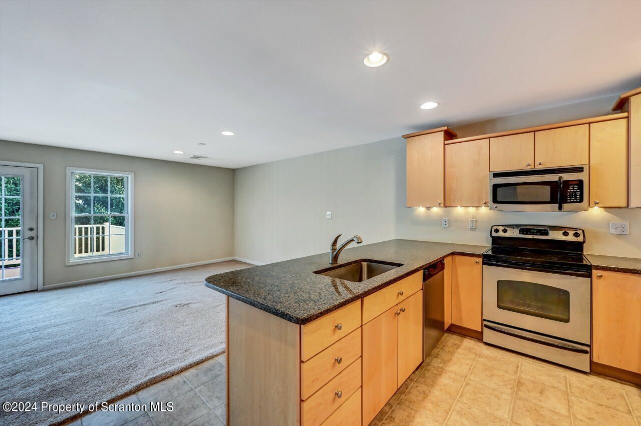 47 Sharon Drive Unit 6b
