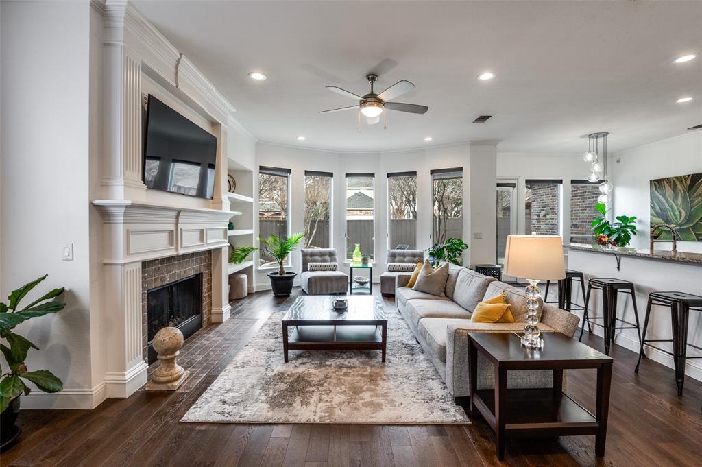4402 Voyager Drive