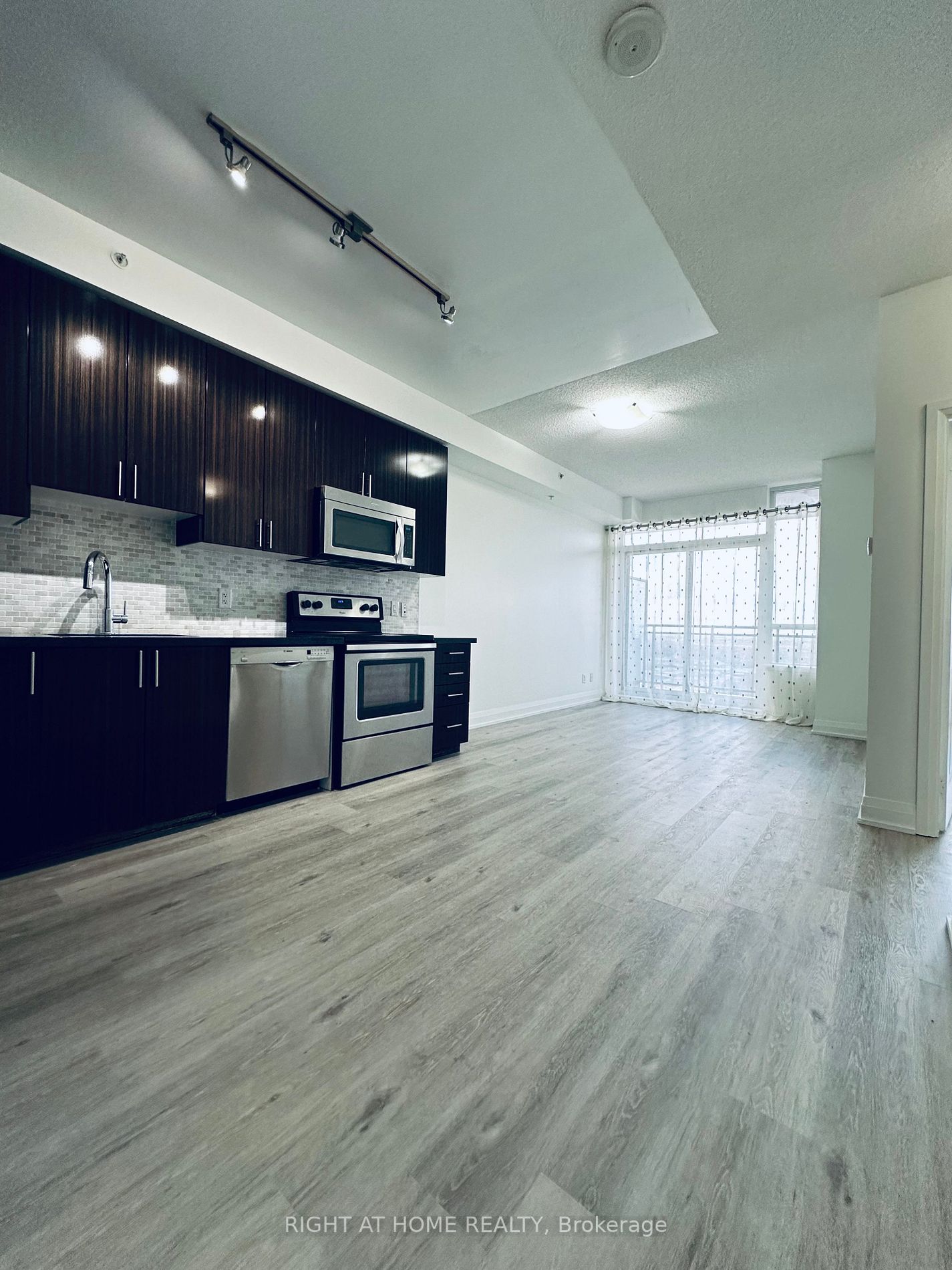 75 North Park Rd 1210