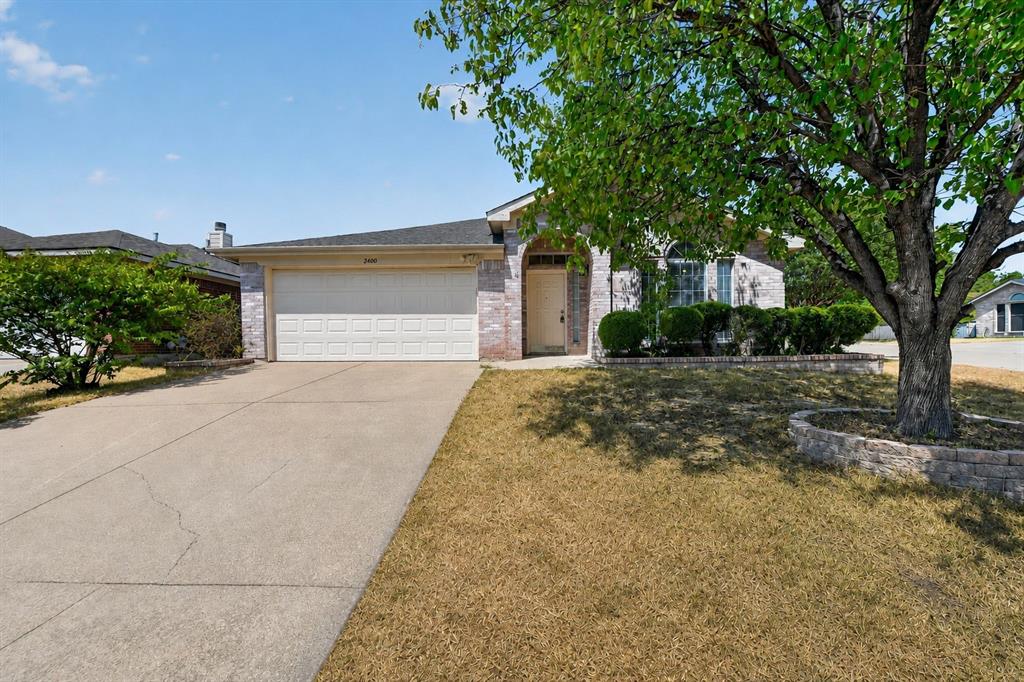 2400 Nogales Drive