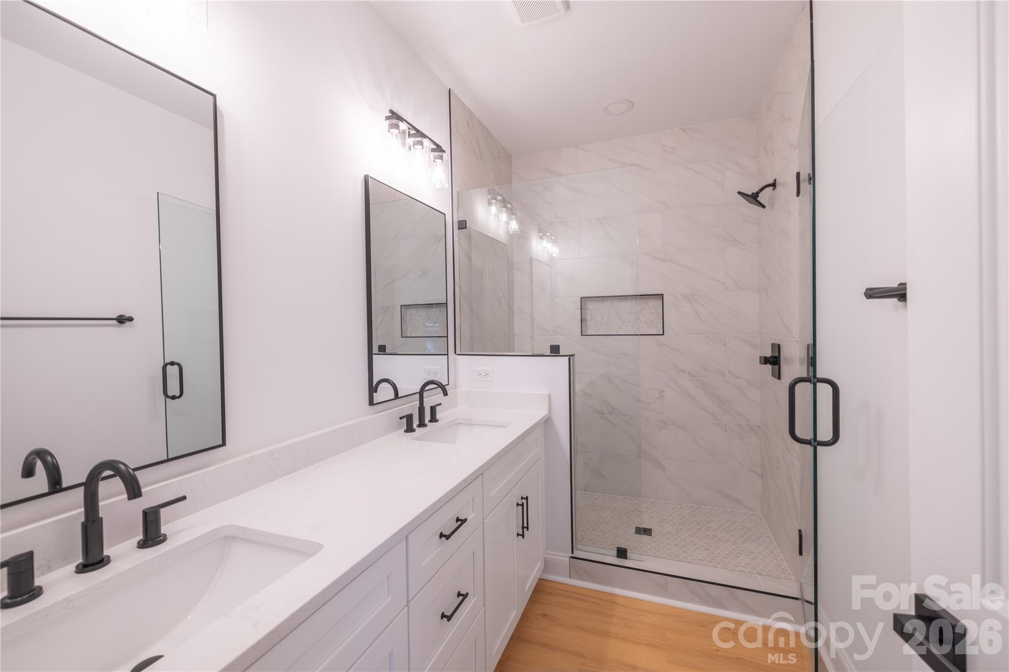 269 Tamarind Drive 568